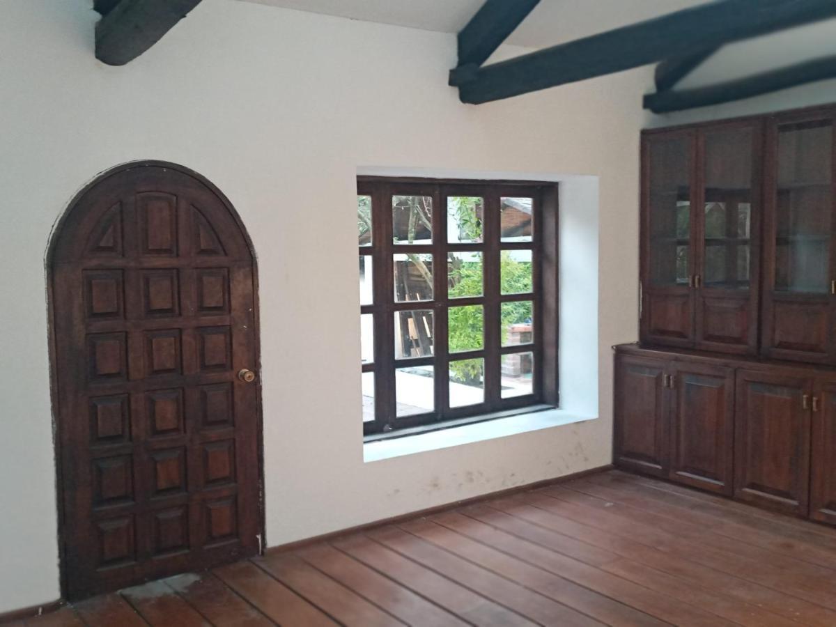 Вилла Quinta Los Eucaliptos Кито Экстерьер фото
