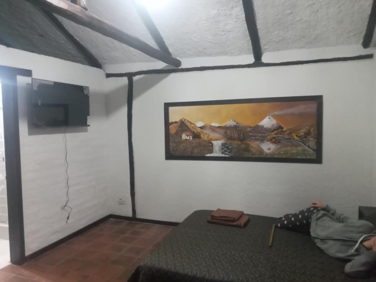Вилла Quinta Los Eucaliptos Кито Экстерьер фото